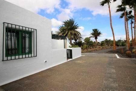 Apartment Sa Calma House